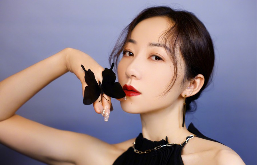 李文华头像